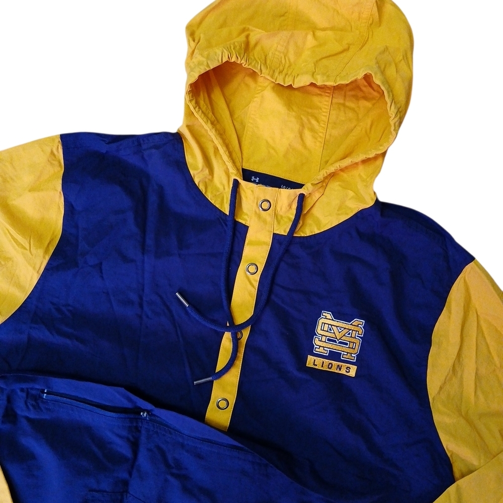 Under Armour Loose Hooded‎ SM Lions Pullover Windbreaker Large